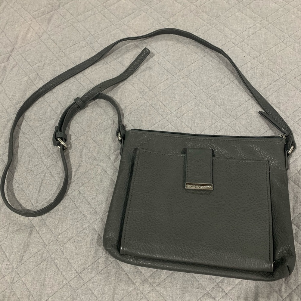 BNWOT crossbody purse